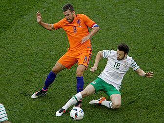 Man of the Match Harry Arter t...